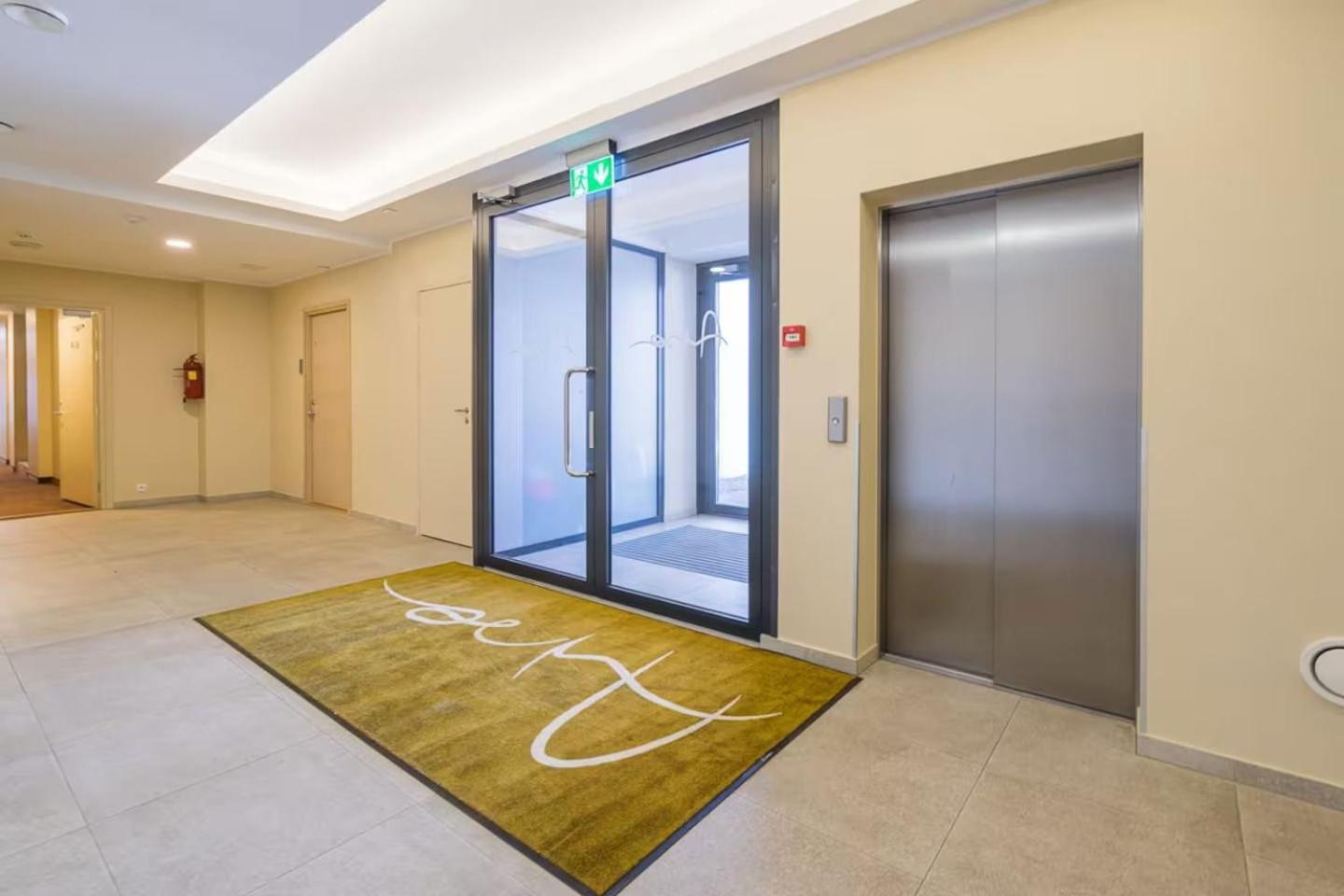 פארנו Lovely Aisa Apartment | 2 Terraces מראה חיצוני תמונה